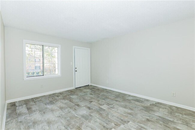 Building Photo - 2055 Alison Ct SW