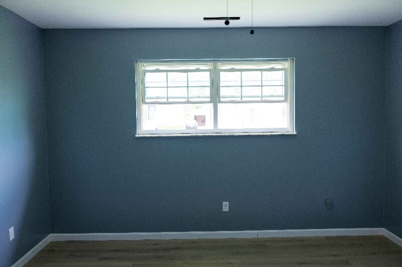 Building Photo - 8022 Beech Ave