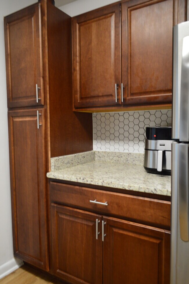 Building Photo - 5340 Holmes Run Pkwy