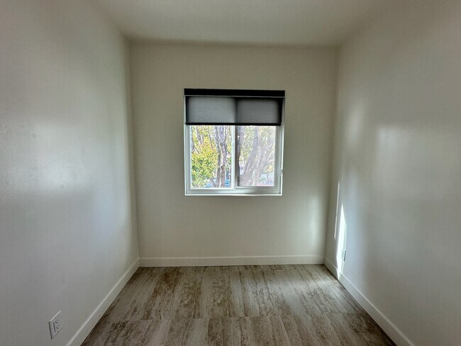 Breakfast Area - 1724 Arizona Ave