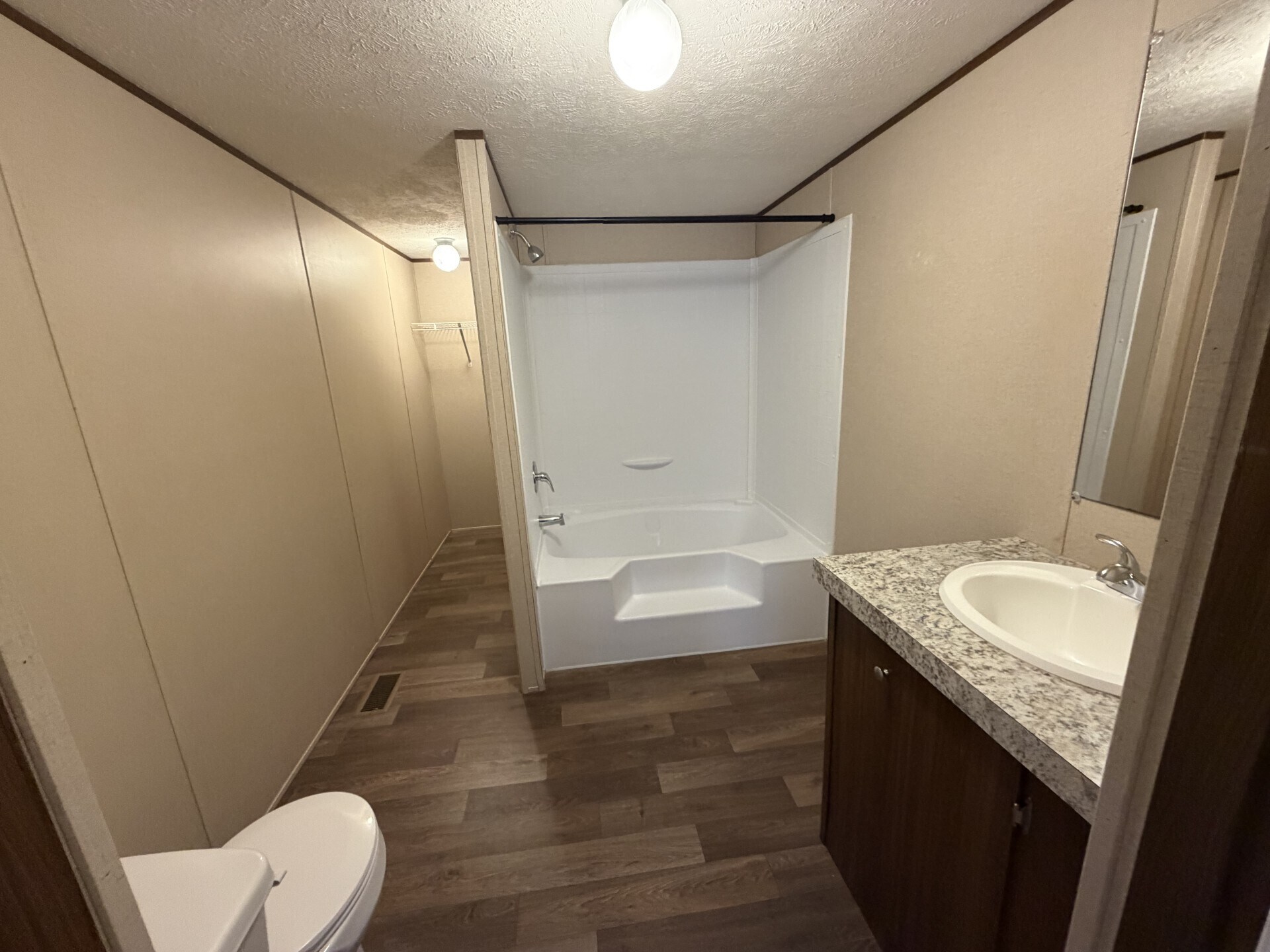 Building Photo - 108 Quapaw Ct
