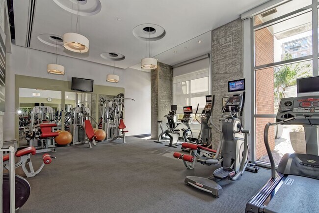 Building Photo - Modern Downtown Condo in Premier High-Rise...