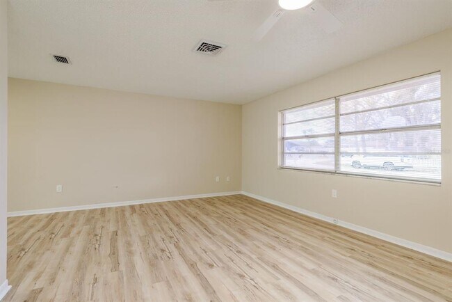 Building Photo - 2977 Palmetto Ct