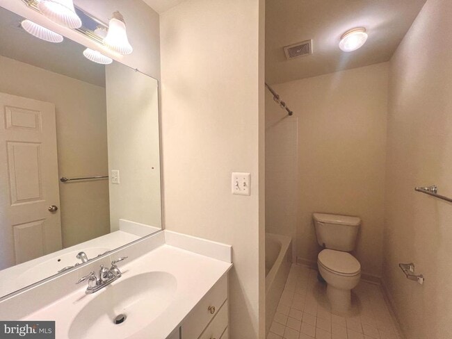Building Photo - 12919 Benton Park Cir