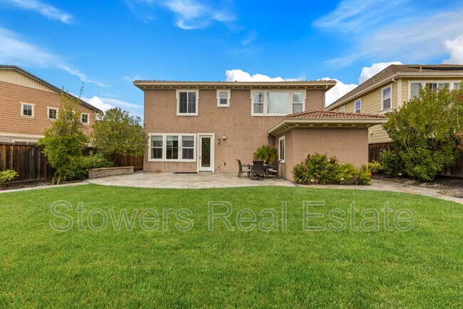 Building Photo - 2512 Piccadilly Cir