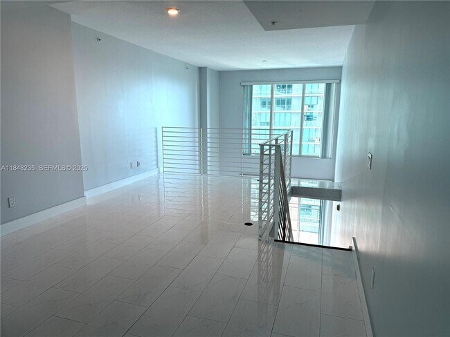 Building Photo - 60 SW 13th St