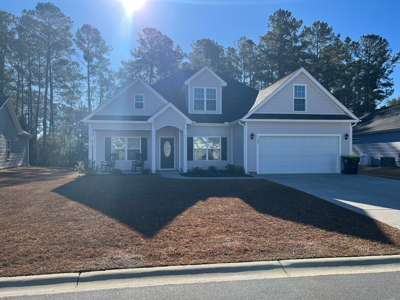Building Photo - 504 Whiddy Loop
