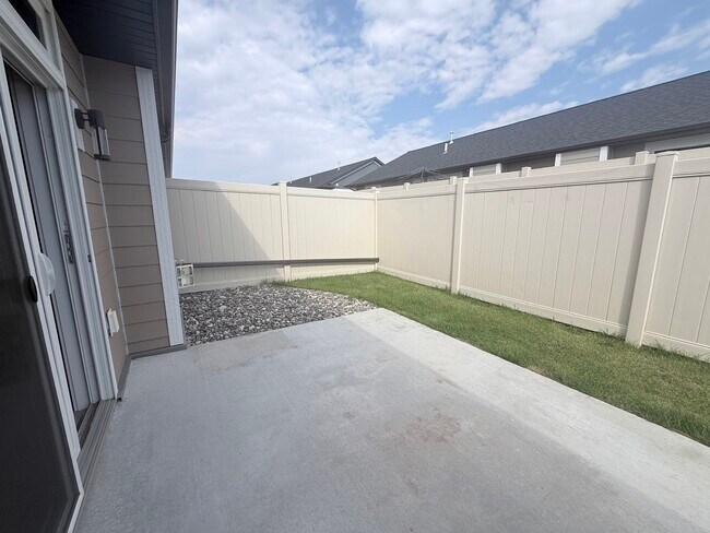 Building Photo - 6305 Absaloka Ln