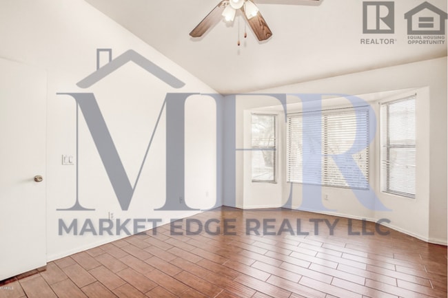 Building Photo - 3Bed/2Bath House at Buckeye/75th Ave! $399 MOVE-IN SPECIAL! Ready for Immediate Move-In!