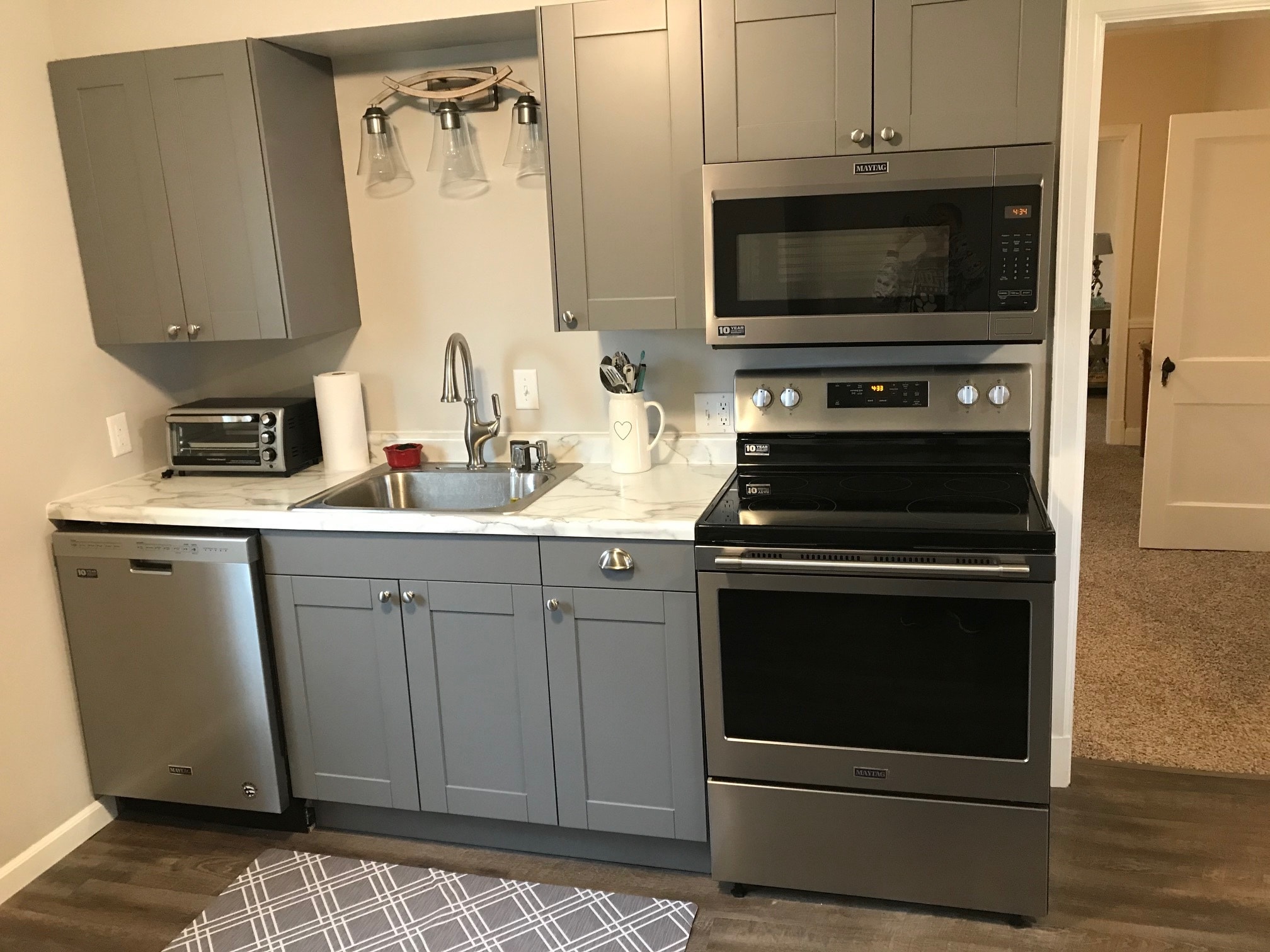 All stainless steel appliances included - 502 E Mulberry St