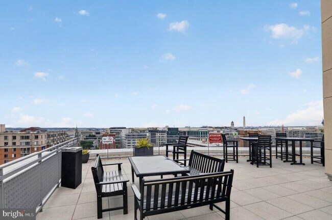 Building Photo - 555 Massachusetts Ave NW