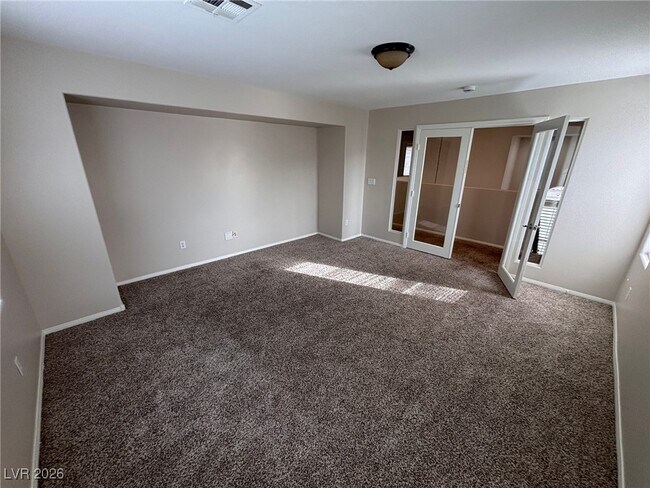 Building Photo - 2287 Red Bud St