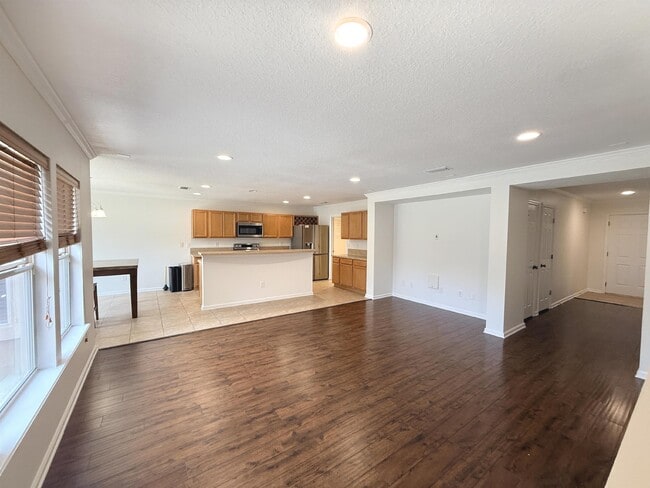 Building Photo - 436 Bostwick Cir
