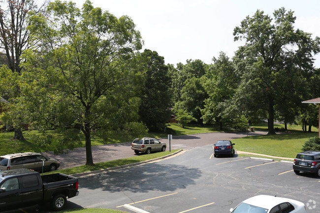  - Eagle Crest Apartments