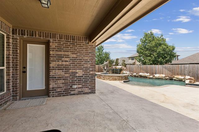 Building Photo - 512 Eastbrook Dr