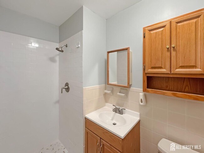 Building Photo - 3908 Birchwood Ct