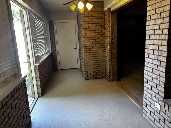 Building Photo - 3404 74th St