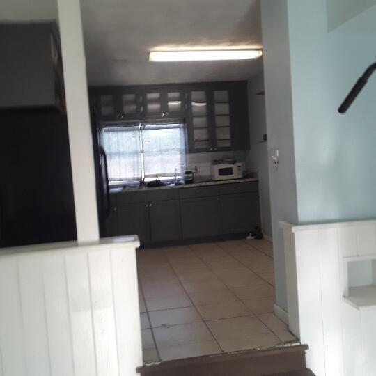 Building Photo - 9310 Sun Ct