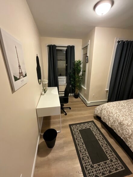 Building Photo - 871 Harrison Ave