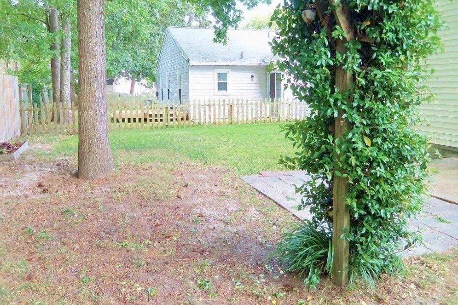 Building Photo - 4108 Starwood Arch