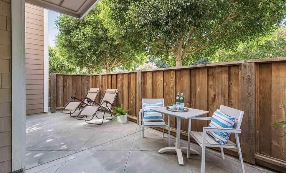 Patio - 6400 Christie Ave