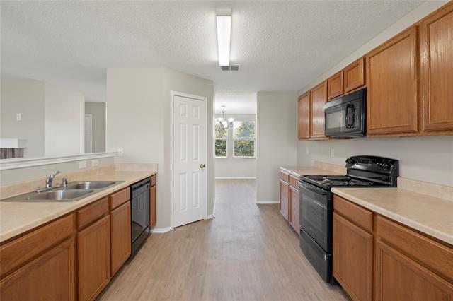 Building Photo - 605 Hanceville Way