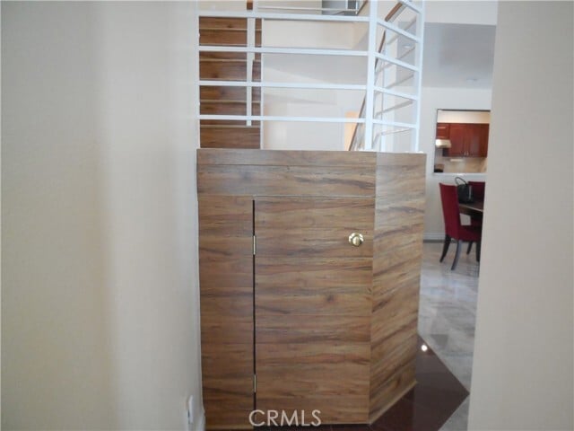Building Photo - 644 Via Umbroso