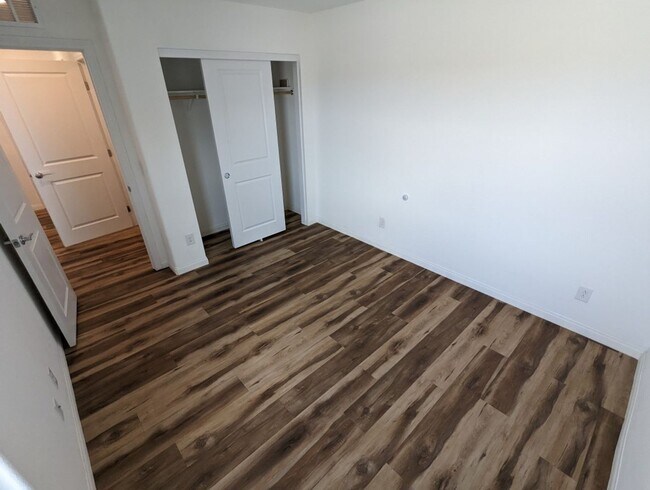 Building Photo - 12103 Mojave Gold Rd