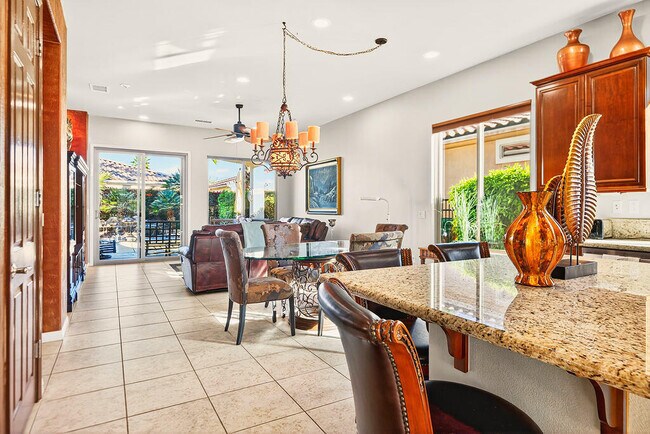 Building Photo - 81656 Avenida De Baile