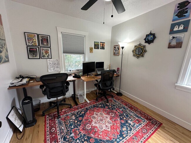 Building Photo - GORGEOUS Salt Lake Home!!!