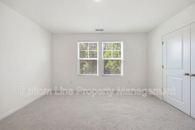 Building Photo - 3606 Elm Grv Ln