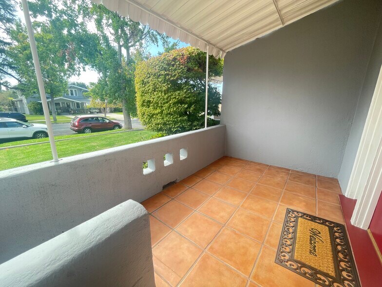 Building Photo - 4565 Alumni Ave