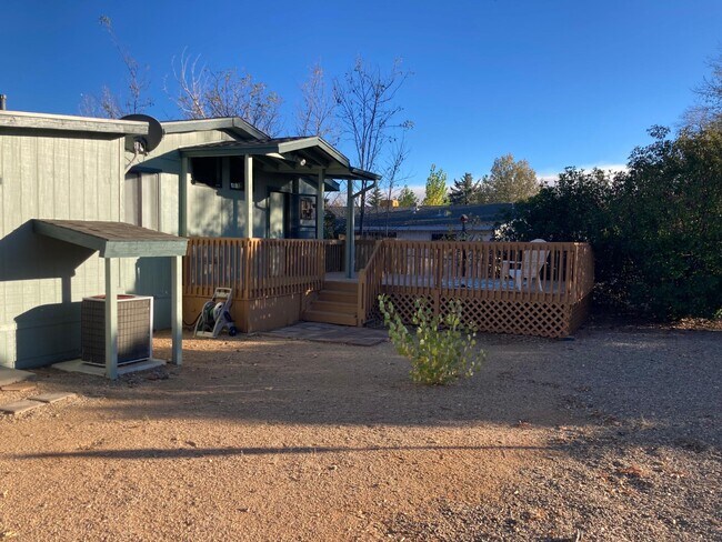 Building Photo - 3170 Samaritan Way