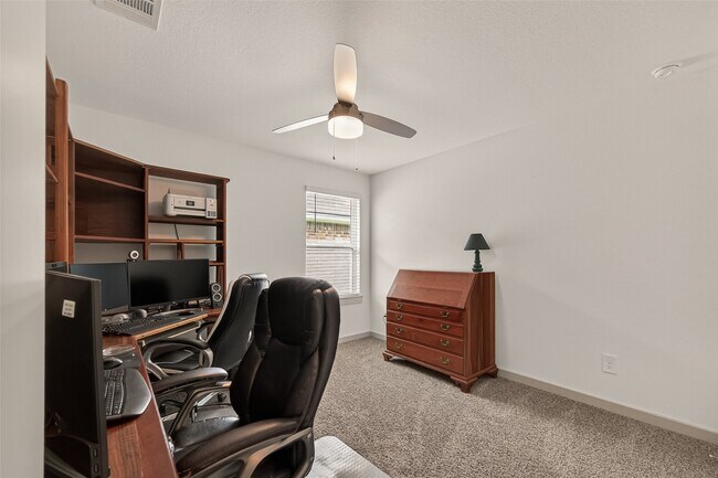 Building Photo - 1119 Kinder Sky Ln