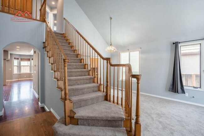 Building Photo - 6497 Hirabayashi Dr
