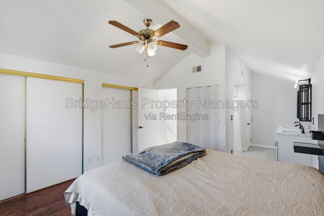 Building Photo - 7328 Tooma St