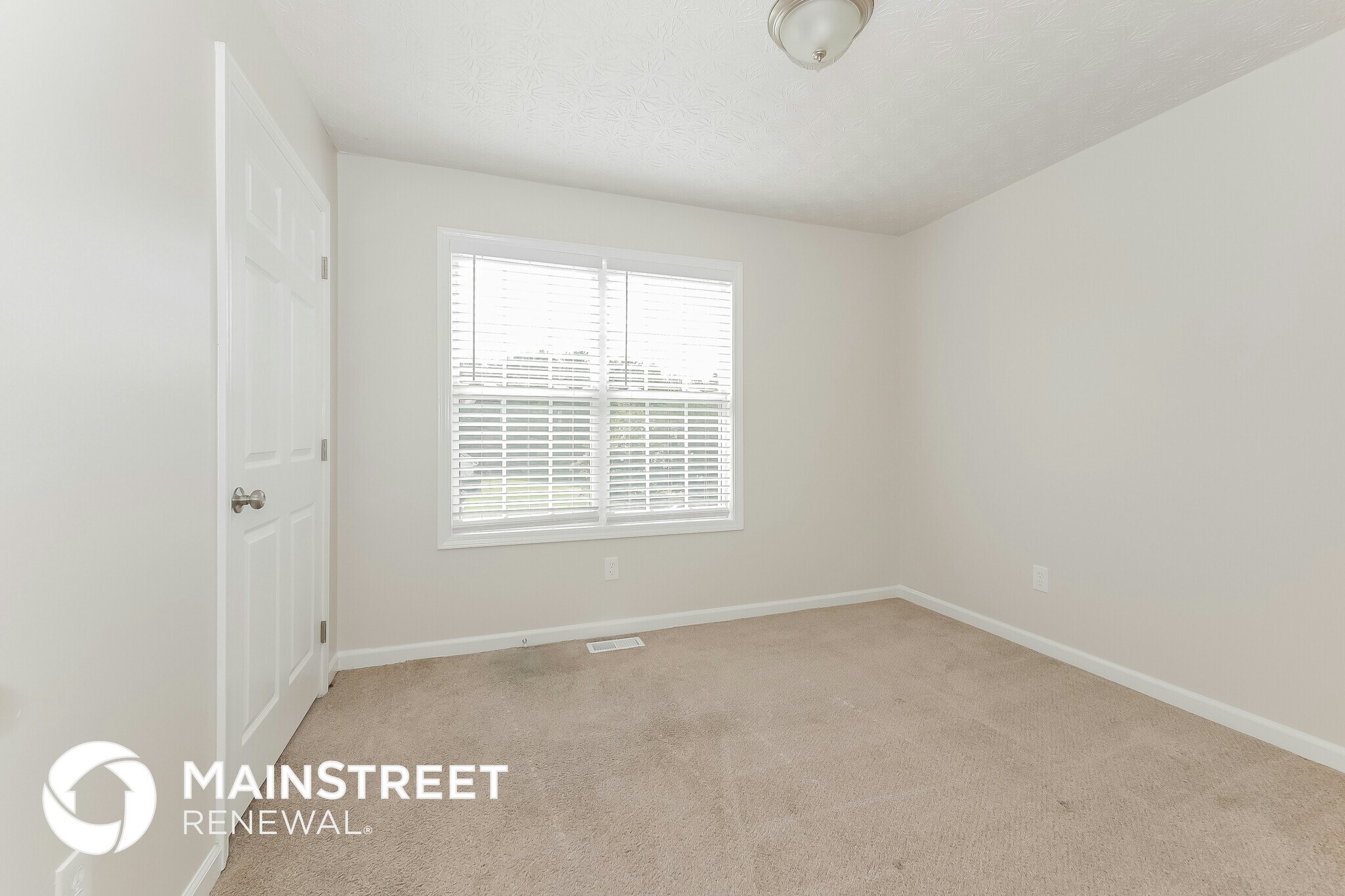 Building Photo - 135 Tara Way