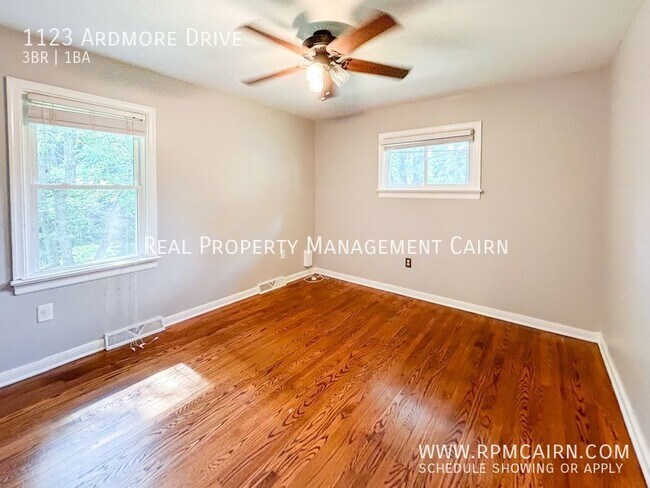 Building Photo - 1123 Ardmore Dr