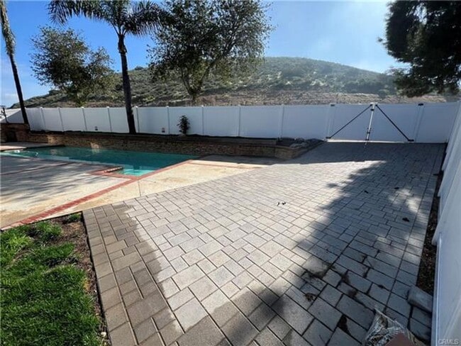 Building Photo - Pool Home with RV Parking