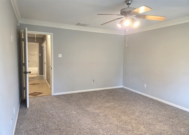 Building Photo - 18011 Featherfield Ln