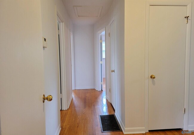 Building Photo - 3315 Charleston Ave NW