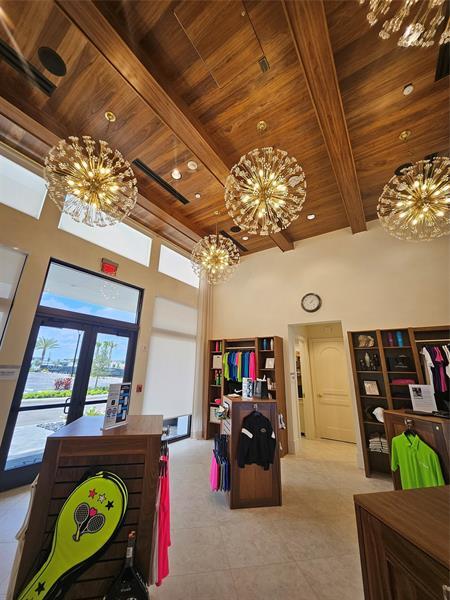 Building Photo - 9421 Tulip Leaf Ct