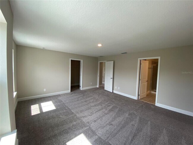 Building Photo - 1405 Captiva Cv