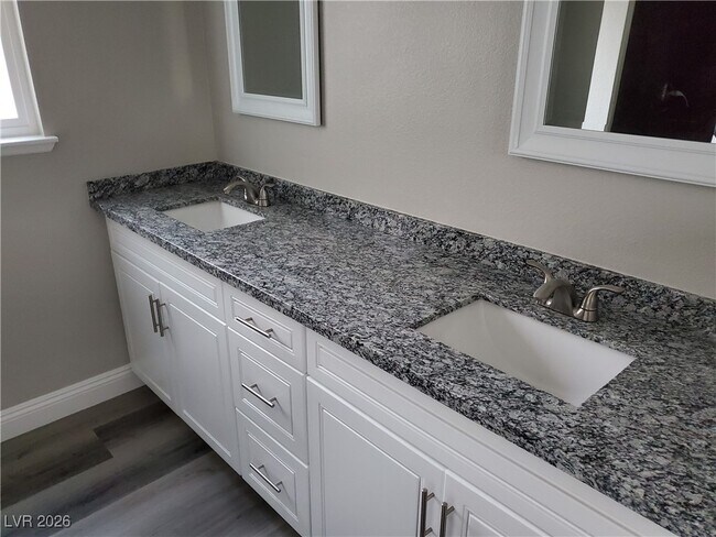 Building Photo - 6236 W Katella Ave