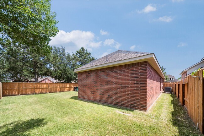 Building Photo - 24910 Crystal Stone Ln