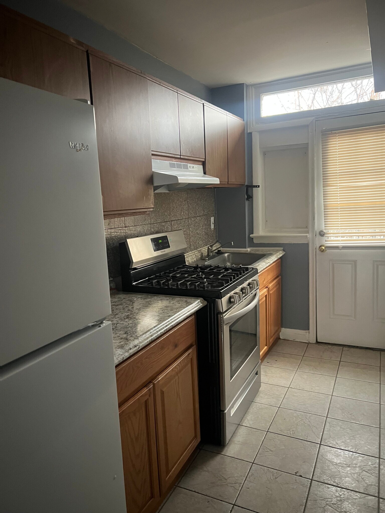 Building Photo - 55 Galveston Pl SW