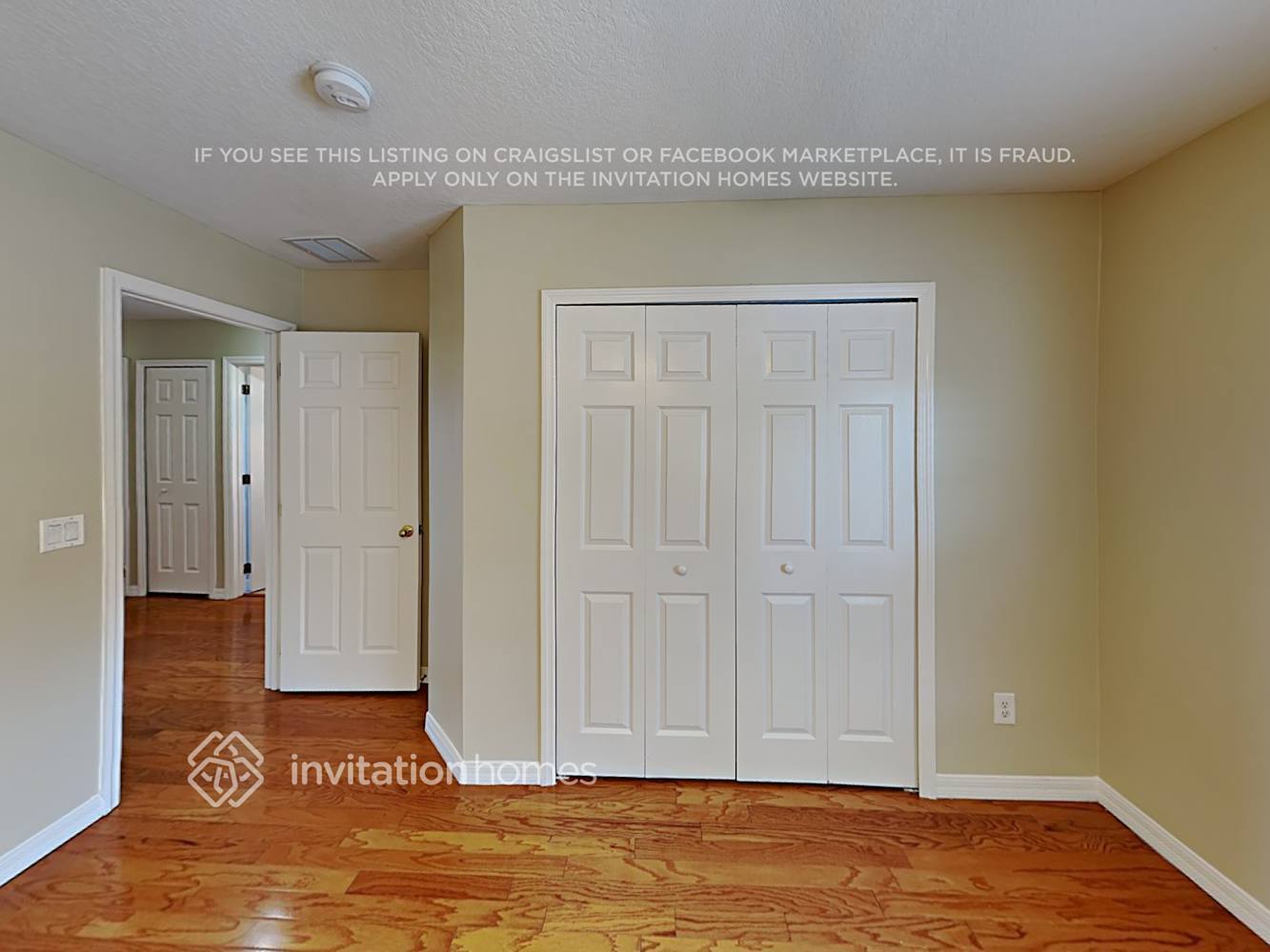 Building Photo - 5033 Walnut Ridge Dr