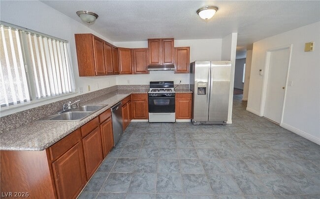 Building Photo - 6772 Carrera Dr