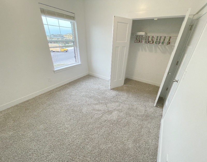Building Photo - 5232 W Cannavale Ln