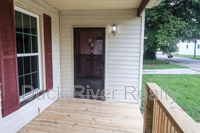 Building Photo - 1409 Highland Ave